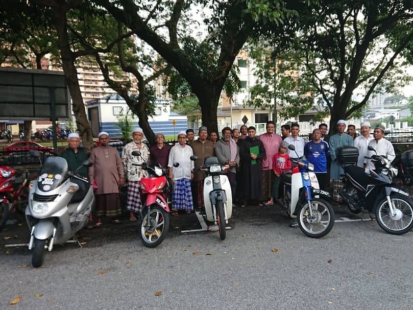 Berkat Subuh Di Masjid, 35 Biji Motor Dihadiahkan Minyak Hitam Percuma