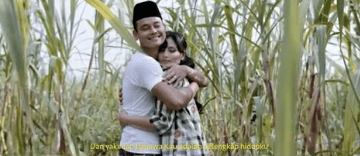 Baru Bertunang Tapi Dah BerpeIuk Sakan, Fasha Sandha & Aidil Diselar Netizen