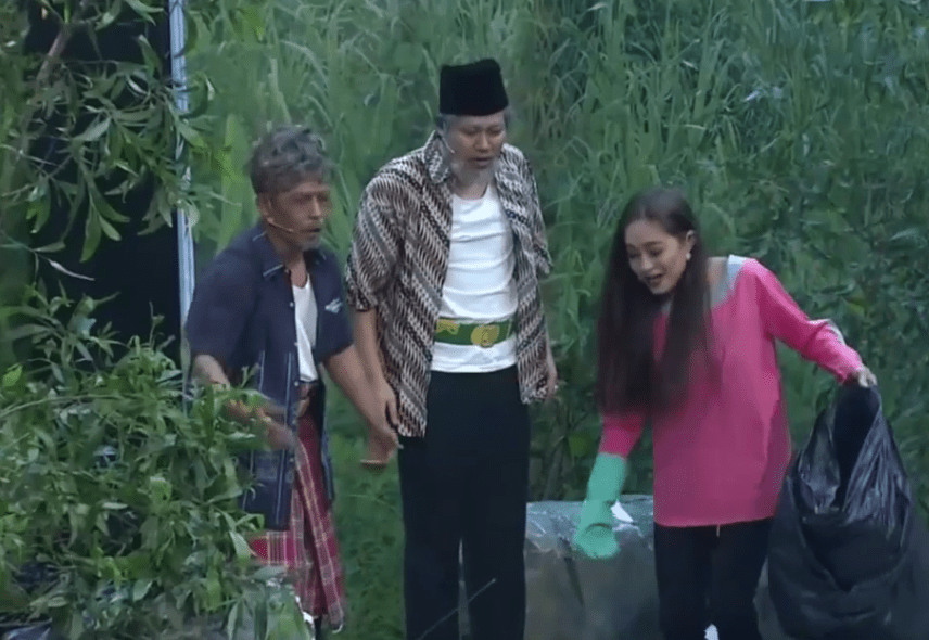 [VIDEO] “Ni Baru Lawak!” – Kemunculan Jep Gamatkan Pentas Sepahtu Reunion Live