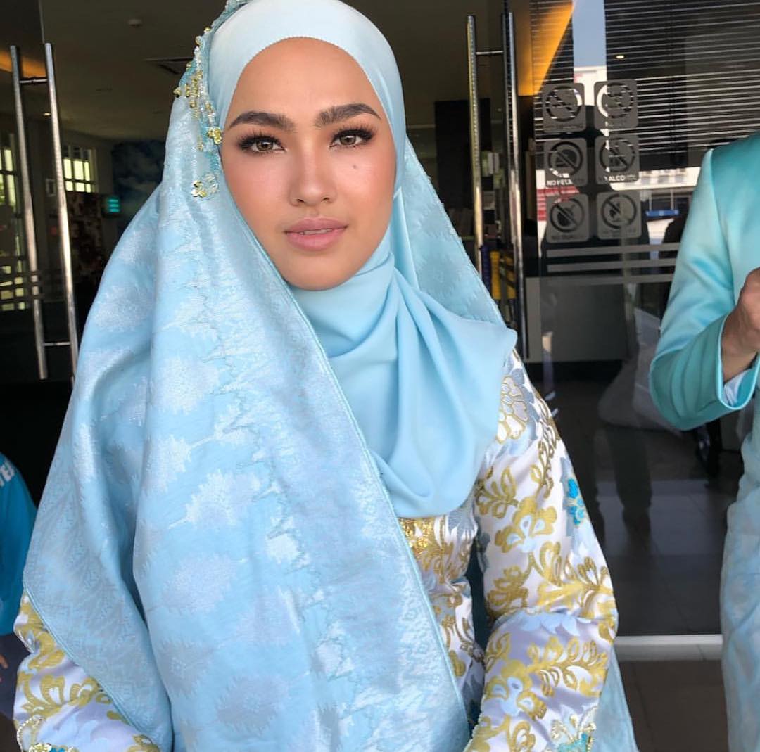 [FOTO] Resepsi Ke-4 Elfira Loy & Faris Berjalan Lancar, Kini Di Melaka!