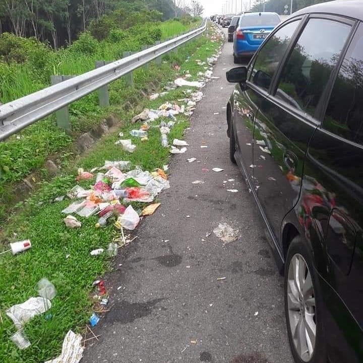 Malaysia Masih Gagal Mendidik Warganya Menjadi Pembersih..