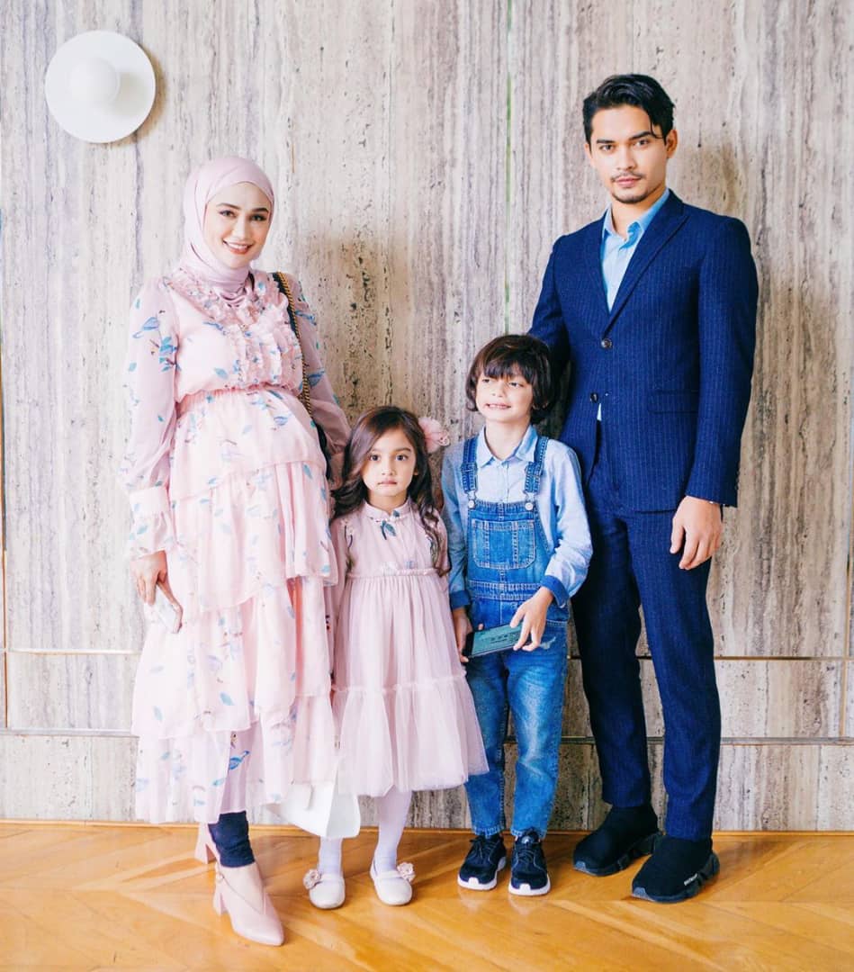 [VIDEO] Sambut Tangan Satu Family, Tapi Bila Part Baby Aeril & Wawa Paling Cute