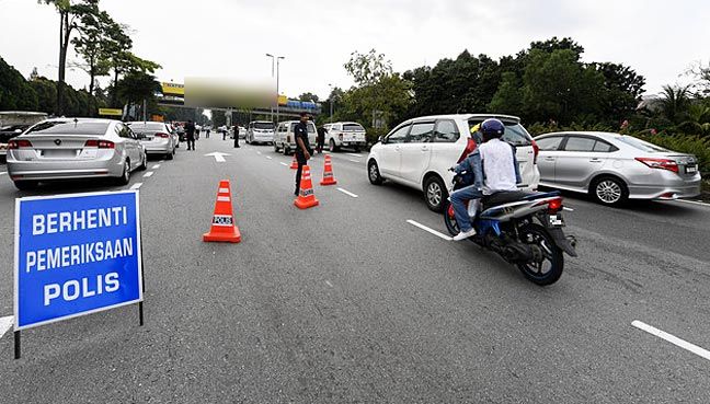 Degil Keluar Rumah Rempuh Roadblock, Jadi Individu Pertama Dipenjara Waktu PKP