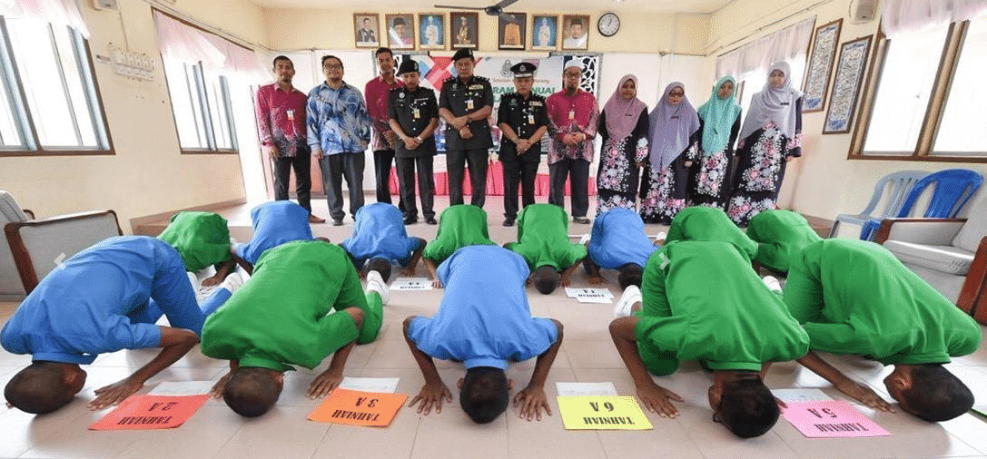 “Amat Berharga Untuk Pengampunan” – Banduan Sebak Raih 6A Dalam SPM