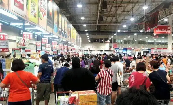 Restoran Dan Kedai Makan Boleh Dibuka, Tapi Masyarakat Perlu Makan Di Rumah