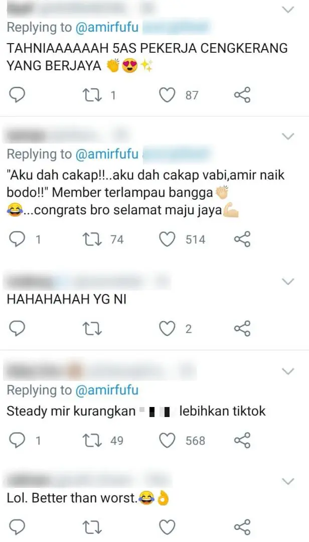 [VIDEO] Termakan Janji Sendiri, Pelajar Pakai ‘Baju Special’ Ambil Result SPM