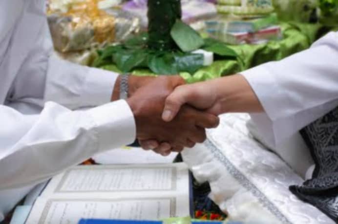 “Tidak Tahu Batas”- Da’i Wan Tegur Ibu Bapa Suka Masuk Campur Rumah Tangga Anak