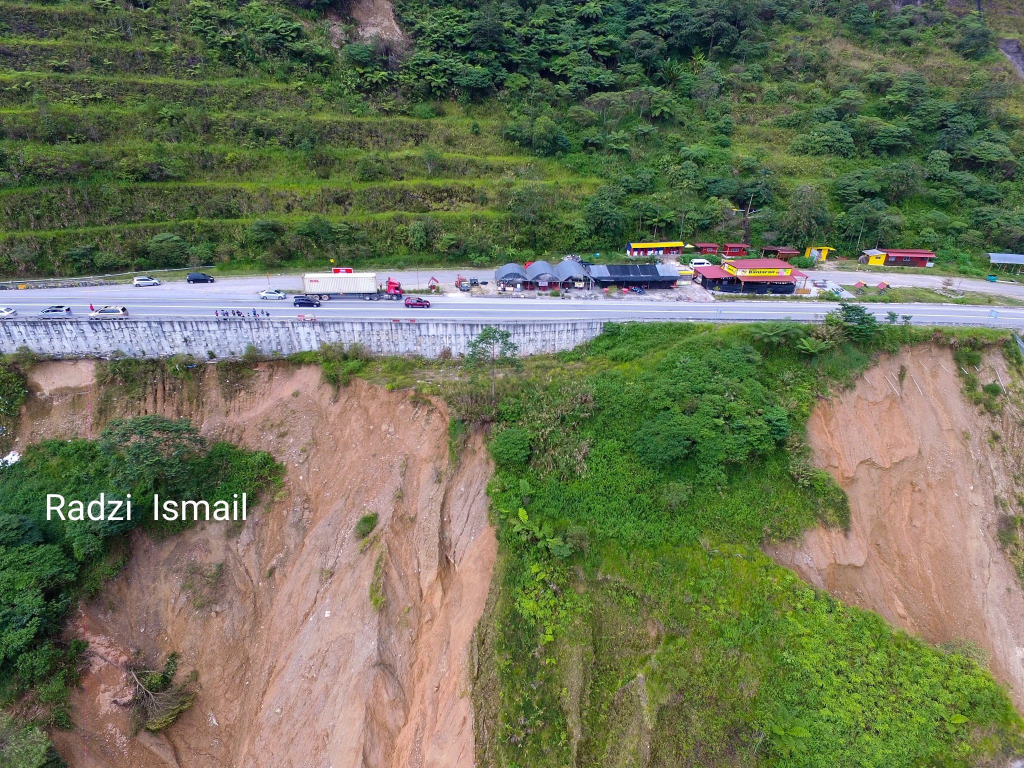 [FOTO] Ibarat Bom Jangka, View Terkini Bukit Cameron Highland Buat Ramai Seriau