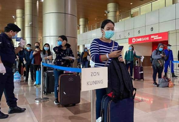 Tangguh Masuk Pelajar IPT Zon Merah, Ramai Luah Kecewa Persiapan Sudah Dibuat