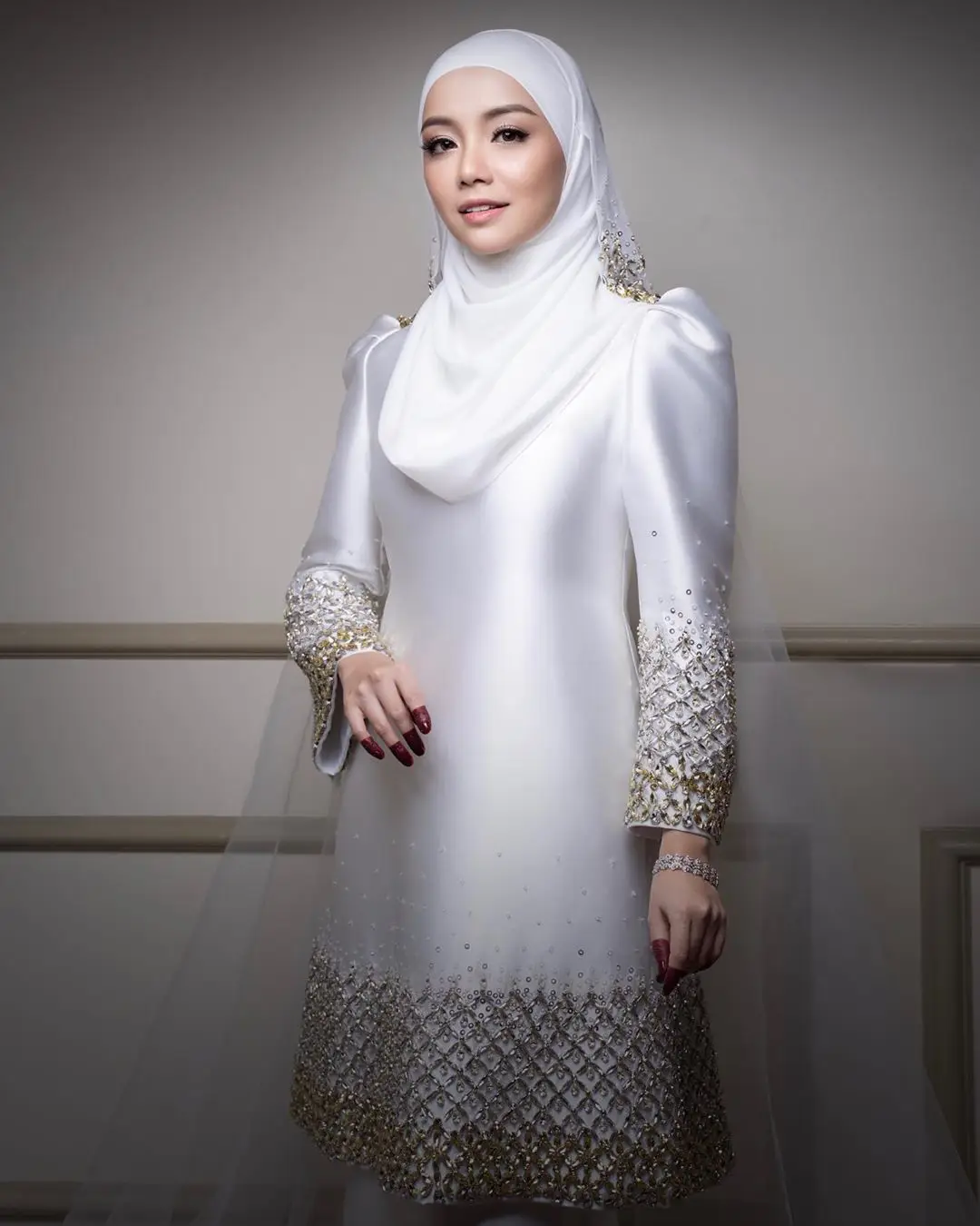 Ramai Akan Demand Design Sama, Baju Nikah Kurung Pahang Mira Filzah Jadi Bualan