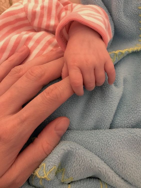 Letih Bangun Malam Bagi Susu, Ibu Rasa Bersalah Jatuhkan Bayi 2 Hari Ke Lantai 4 Letih Bangun Malam Bagi Susu, Ibu Rasa Bersalah Jatuhkan Bayi 2 Hari Ke Lantai 4