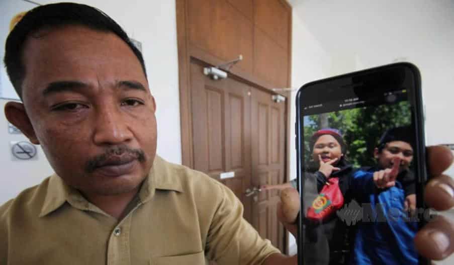 Bekas Suami DSV Sebak Rindukan Anak-Anak, Pernah Lihat Di Pagar Rumah Sahaja 2 Bekas Suami DSV Sebak Rindukan Anak-Anak, Pernah Lihat Di Pagar Rumah Sahaja 2