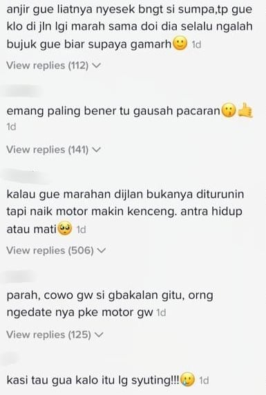 [VIDEO] Habis Dimaki Atas Moto, Gadis Tunduk Sedih Pakwe Tingalkan Tepi Jalan