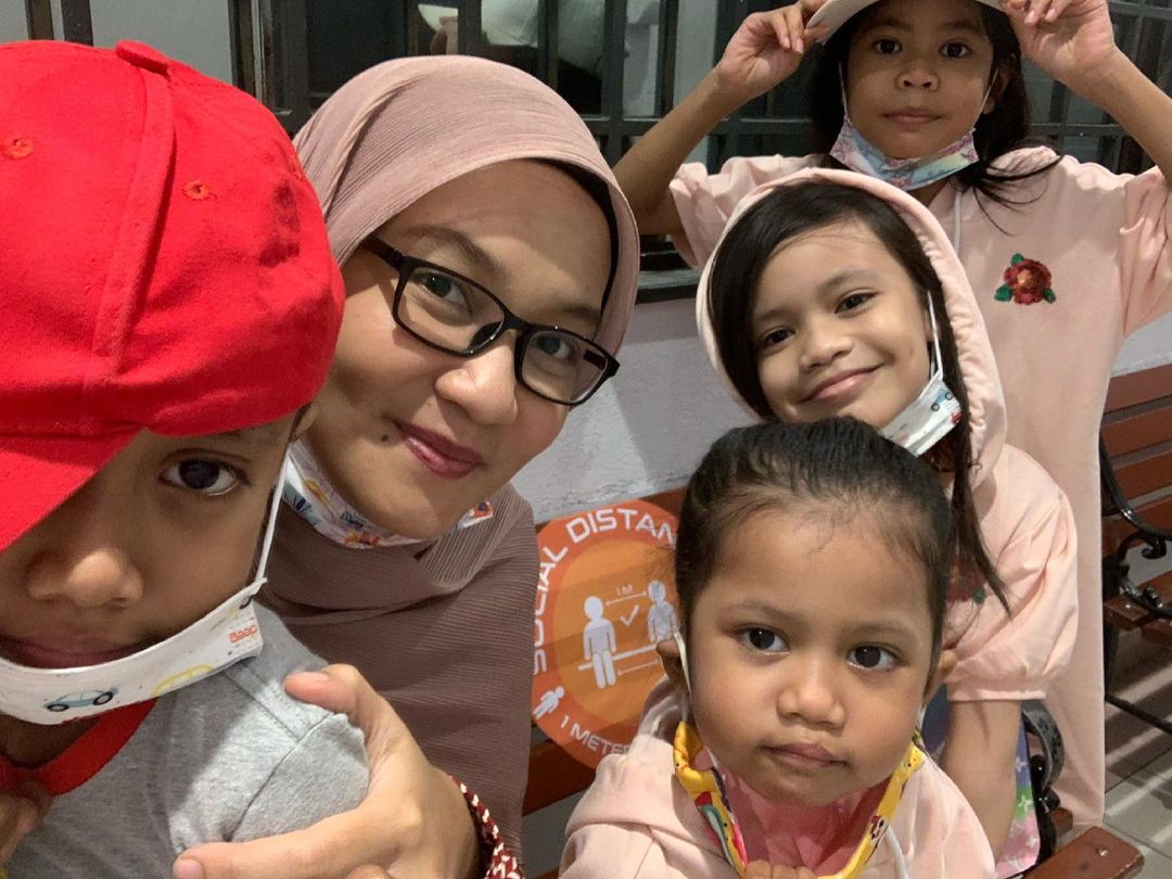 "Nasib Baik Sempat" - Isteri Lan Solo Teman Anak Buat 'Rambut Raya' Sebelum PKP 2