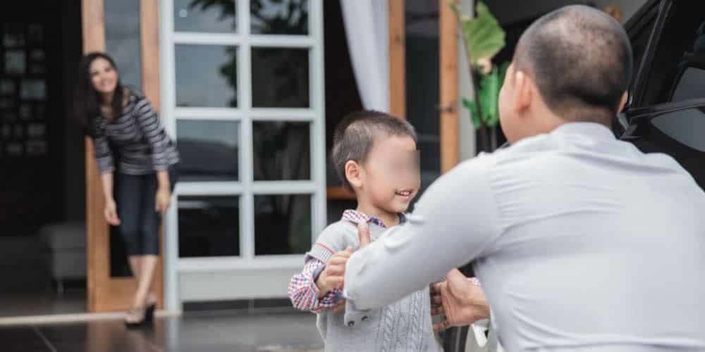 Wanita Terjatuh Hati Lelaki Lain Masa Buat PJJ, Alasan Suami Dah Kurang 'Spark' 4 Wanita Terjatuh Hati Lelaki Lain Masa Buat PJJ, Alasan Suami Dah Kurang 'Spark' 4