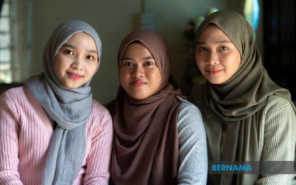 Kembar Tertukar Sejak Lahir, 20 Tahun Kemudian Terbongkar Lepas Member Tegur 5 Kembar Tertukar Sejak Lahir, 20 Tahun Kemudian Terbongkar Lepas Member Tegur 5
