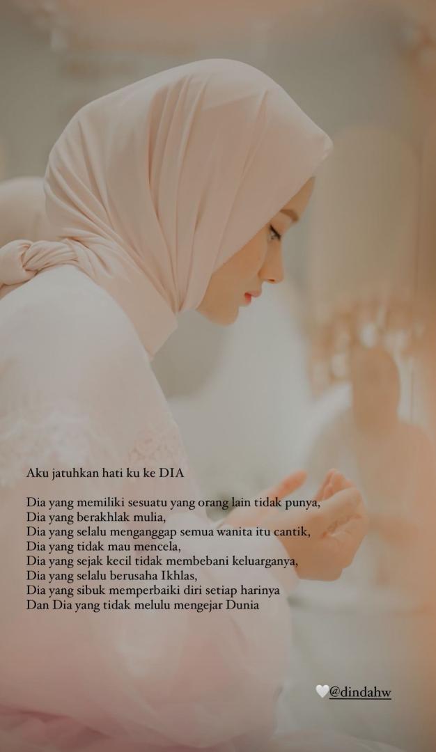 [VIDEO] Sebulan Bersalin, Sedih Wajah Isteri Tanpa Makeup 'Dibahan' Netizen - Kisah Dunia