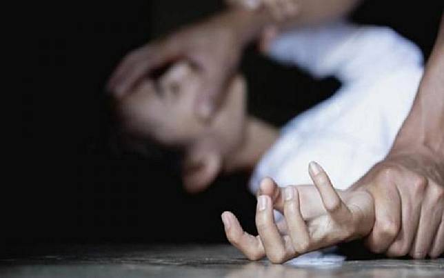 Alasan Konon Lawat Anak Untuk Masuk Rumah, Wanita Hamil Diperkosa Bekas Suami 4 Alasan Konon Lawat Anak Untuk Masuk Rumah, Wanita Hamil Diperkosa Bekas Suami 4