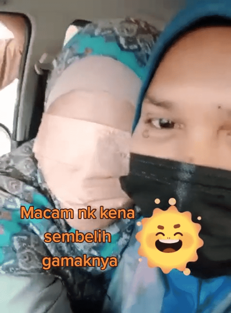 [VIDEO] Takut Vaksin, Wanita Tutup Muka Dengan Mask Siap Suruh Petugas Selawat 2