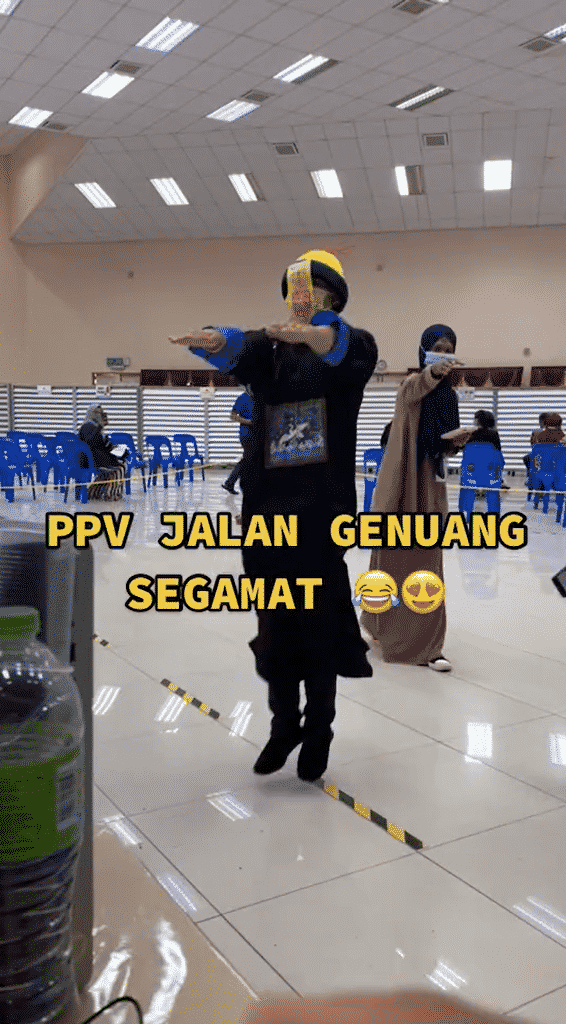 [VIDEO] Petugas PPV Akui Happy, Hantu Cina Datang Ambil Vaksin Terloncat-Loncat