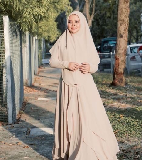 sanggup tamatkan kontrak rakan dedah hormat keputusan siti sarah