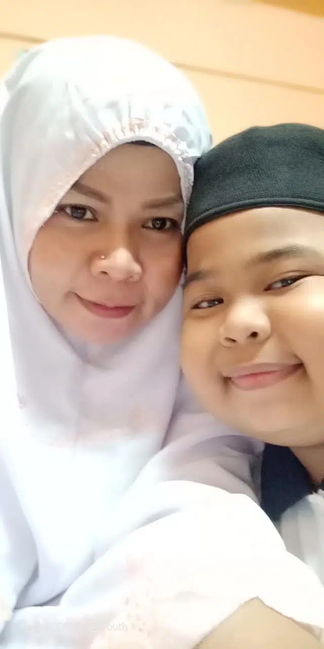 [VIDEO] Ratapi Jasad Tertutup, Adik Aming Sempat Pesan Agar Ibunya Tutup Aurat