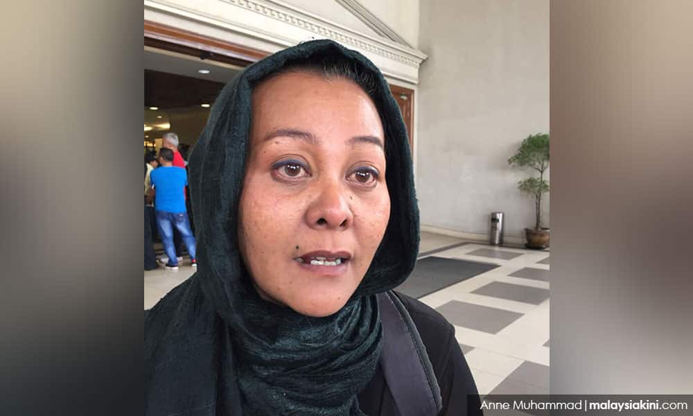 Anak Lapor Polis Tolak Vaksin, Ellie Suriaty Sekeluarga Amal Makanan Sunnah 3 Anak Lapor Polis Tolak Vaksin, Ellie Suriaty Sekeluarga Amal Makanan Sunnah 3