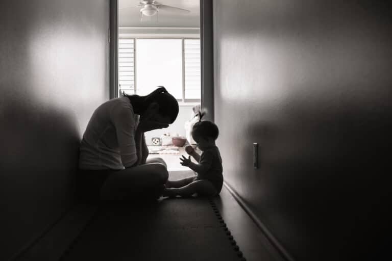 Tiada Cuti & Terkurung Buat Rutin Sama, Suri Rumah Lebih Mudah Depression Teruk 3 Tiada Cuti & Terkurung Buat Rutin Sama, Suri Rumah Lebih Mudah Depression Teruk 3