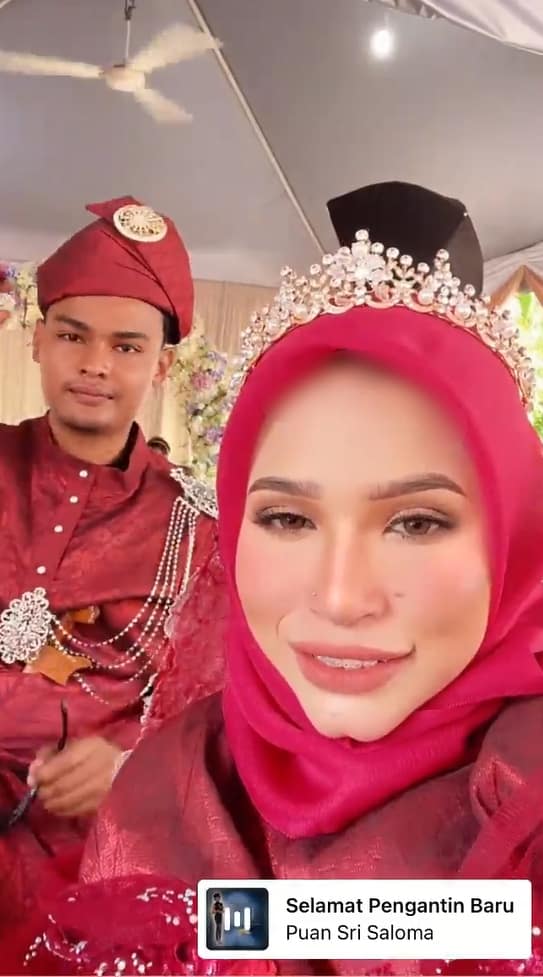 "Sorry Semalam Resdung" - Pengantin Cantik Viral 'Terdampar' Tidur Atas Pelamin 3