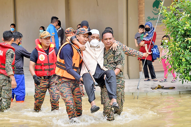 Lambat Kerah Aset Waktu Banjir? Pendedahan Bekas Pegawai TUDM Buat Ramai Sedar