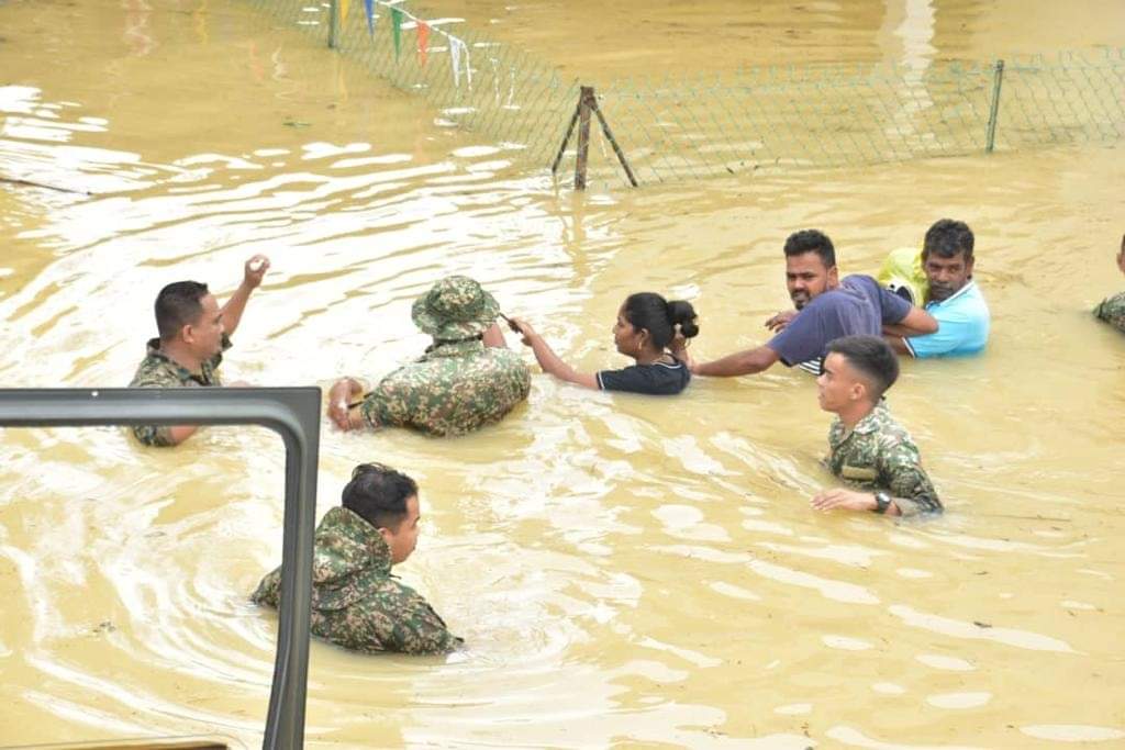 Harith Iskander Dakwa Tak Nampak Kelibat ATM 4 Hari Banjir, Shahrol Shiro Tegur