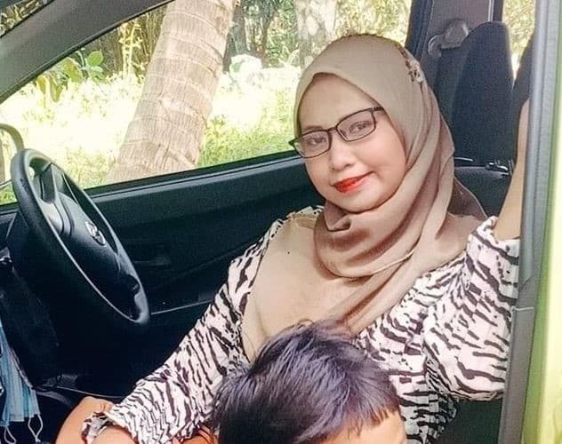 Suami Dah Larang, Tapi Isteri Bersungguh Minta Izin Ingin Bawa Motor Sendiri 2