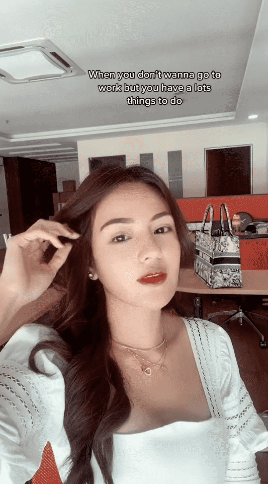 Upah Photographer Tangkap Bukti Suami Selingkuh, Kecantikan Isteri Jadi Bualan