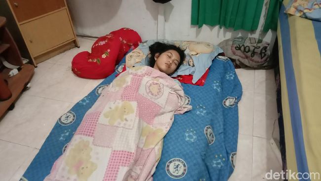 Gadis Alami Sindrom 'Sleeping Beauty', Tidur Berminggu-Minggu & Gagal Dikejut 6