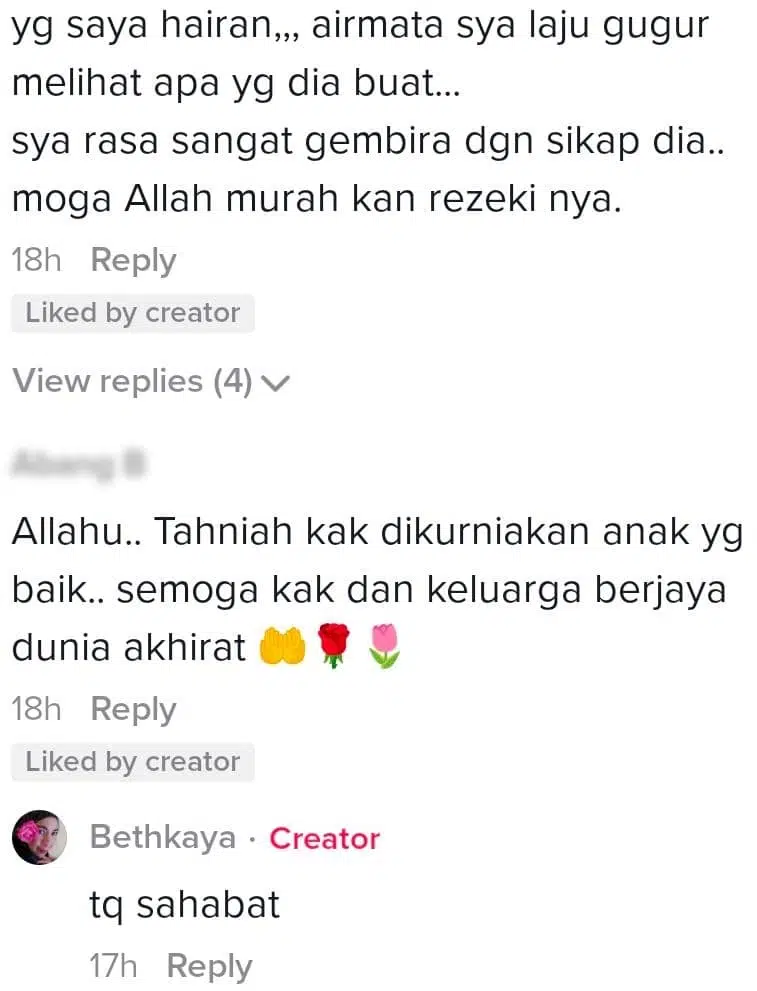 Ibu Kongsi Cerita Sebak, Sebalik Pemuda Sanggup Berstokin Bantu Orang Tua Susah