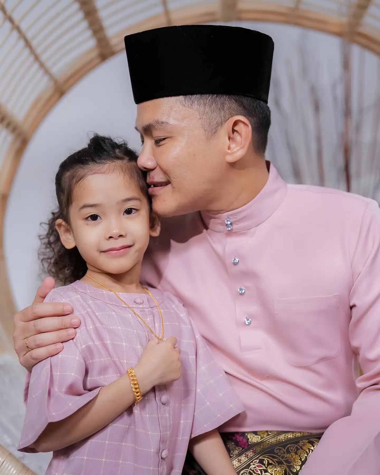 Upload Story Tengok Wayang, Adam Shahz Dah Dapat Jumpa Anak Lepas 4 Bulan?