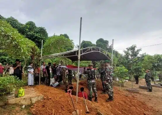 Askar Dilapor Tamatkan Hayat Sendiri, Keluarga Curiga Buka Keranda, Badan Lebam