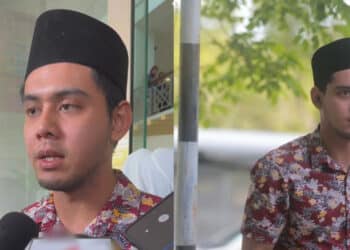 Rujuk Lepas 2 Minggu Berpisah, Beego & Isteri Batalkan Tuntutan Hak Jagaan Anak