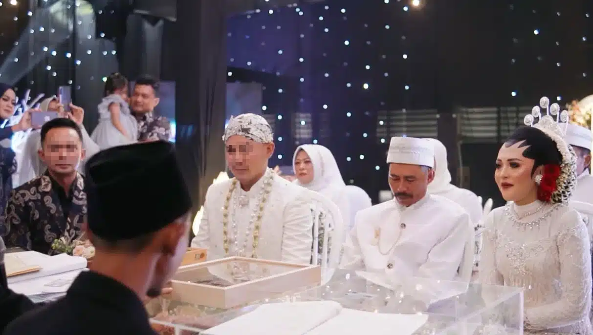 BFF Lelaki Jadi Saksi Akad Nikah Rupanya Skandal Songsang Suami..Kerap Check In