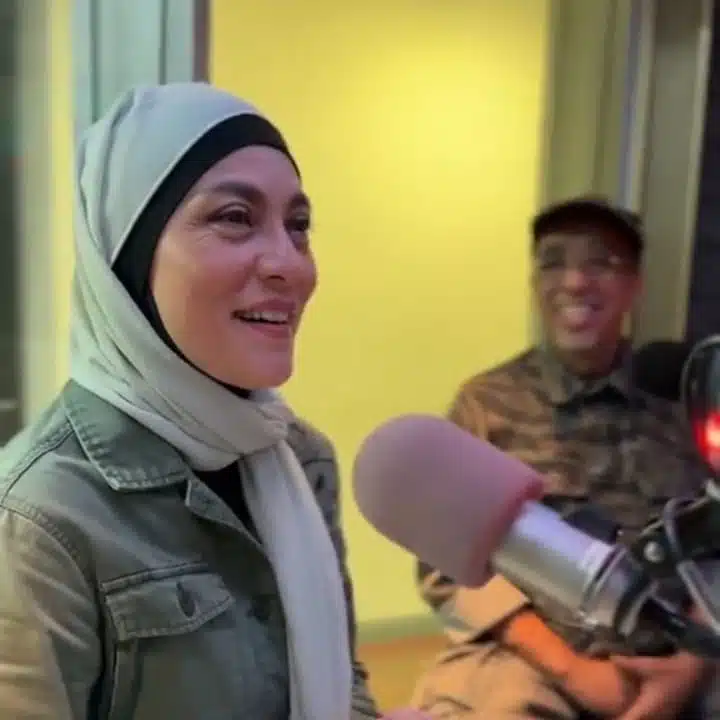 “Abang Sangat Sweet, Tolong Angeline Cuci Pinggan” – Angeline Kongsi Sikap Sabri