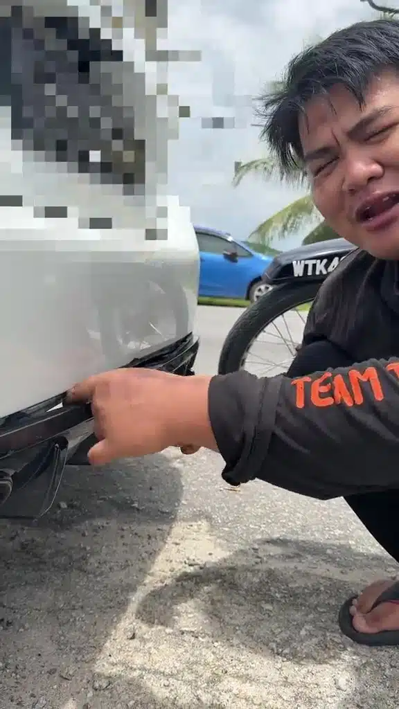 [VIDEO] Terhentam Bumper Kereta Shakilla, Perbualan Lelaki Ini Hiburkan Netizen