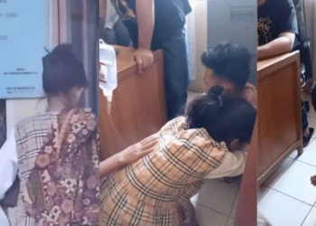 [VIDEO] Wajah Kacak Anak Liza Abdullah Jadi Perhatian, Ramai Sangkakan Tomok