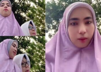 Sedang Dengar Khutbah, Acik Sebelah Ajak Selfie Mahu Kenalkan Dengan Anak Buah
