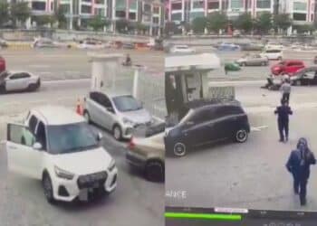 [VIDEO] Aunty India Baik Hati Tolong Suapkan Makanan, Lelaki Menitis Air Mata