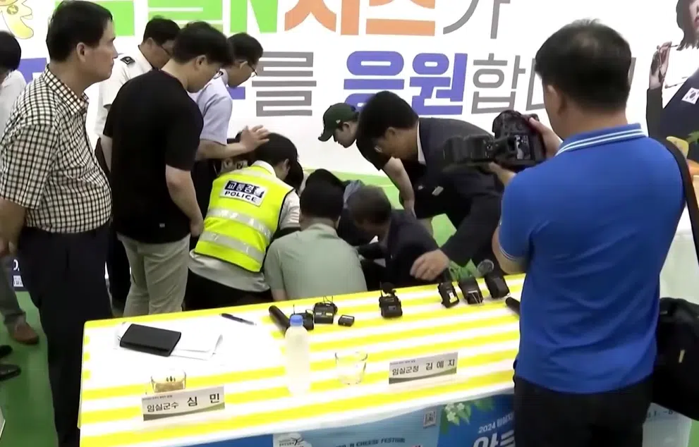 [VIDEO] Atlet Korea Sawan & Rebah Di Sidang Media, Sempat Diberi CPR 10 Minit