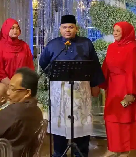 Ibu Adam Cukup Sayang Pada Bakal Menantu “Apa Anak Dapat, Beliau Pun Dapat”