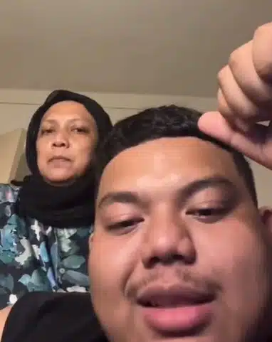 Ibu Adam Cukup Sayang Pada Bakal Menantu “Apa Anak Dapat, Beliau Pun Dapat”