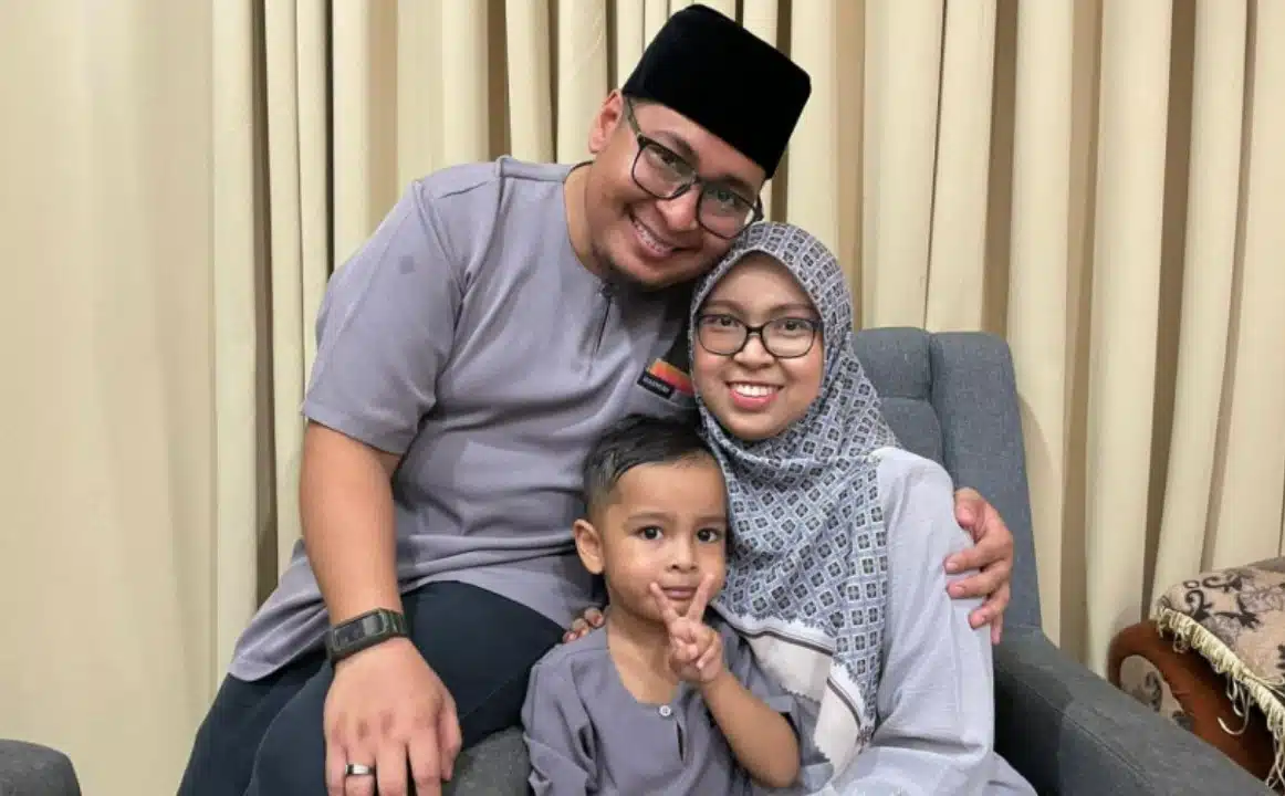 Dengan Kuasa Viral, Cikgu Din Diberi Cuti Untuk Bersama Isteri Di Semenanjung