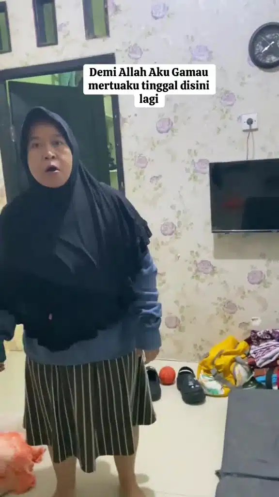 Marah Ibu Mentua Suap Terung Berlado Pada Anak, Menantu Kena Hanger Berkali-Kali