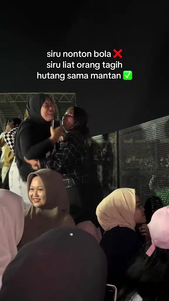 Ternampak Ex & Awek Baru Tonton Konsert Di Seat VIP, Gadis Teriak Tagih Hutang